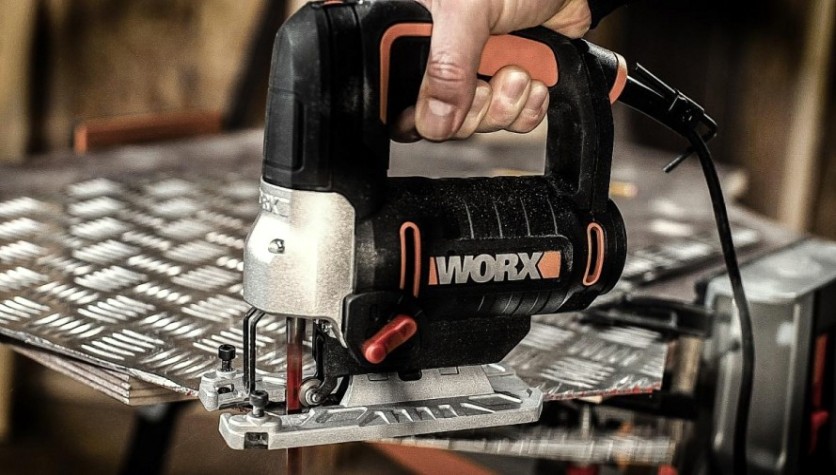 Лобзик сетевой Worx WX478.1 Лобзик сетевой Worx WX478.1