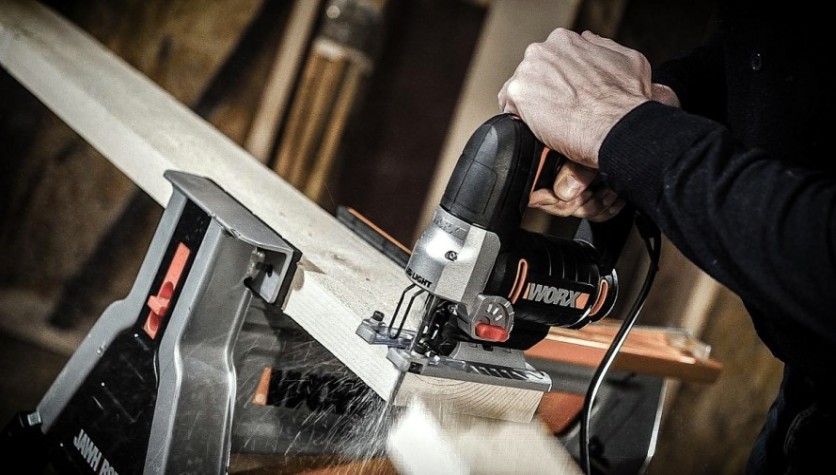 Лобзик сетевой Worx WX479 Лобзик сетевой Worx WX479