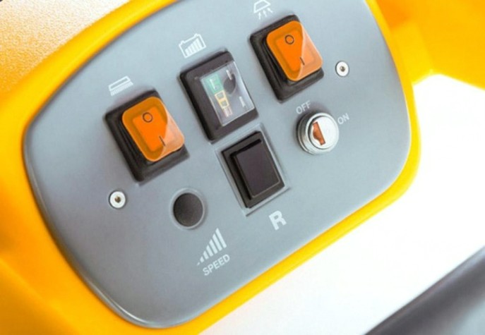 Машина поломоечная Ghibli ROUND 45 SD 55 TOUCH 10.4232.00, без акб и з/у [10.4232.00]