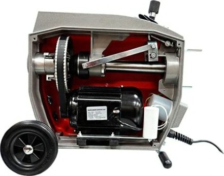 Машина секционная для прочистки трубопроводов VOLL 7.00152 электромехан. V-Clean 250