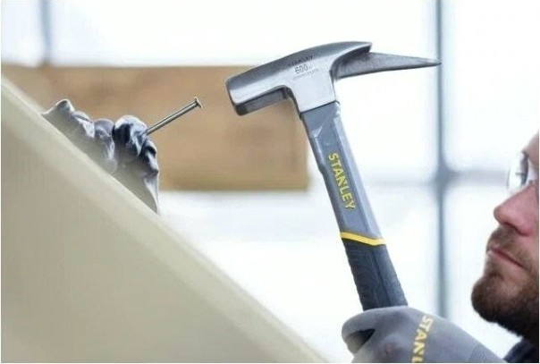 Молоток для кровельных работ STANLEY LATTHAMMER FIBREGLASS 600 гр. STHT0-51311 [STHT0-51311]