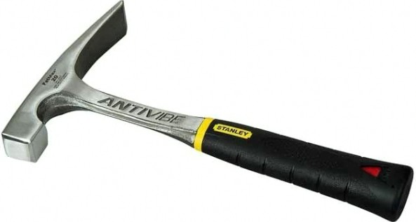 Молоток каменщика STANLEY ANTIVIBE 570 гр. 1-54-022 [1-54-022]