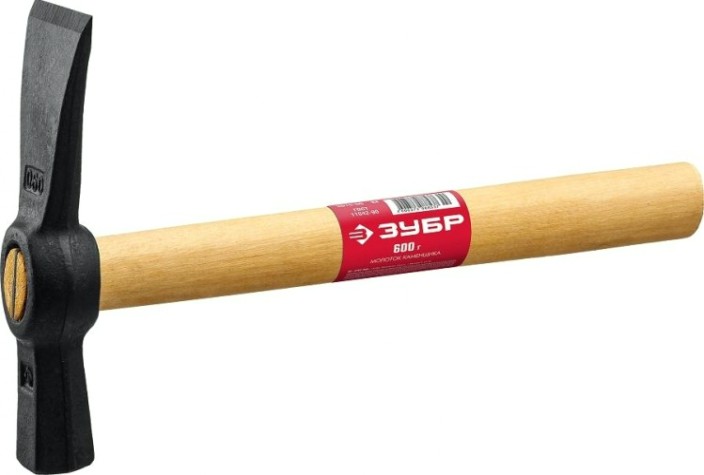 Молоток каменщика ЗУБР МАСТЕР 600 г с деревянной рукояткой, [2015-06_z02]