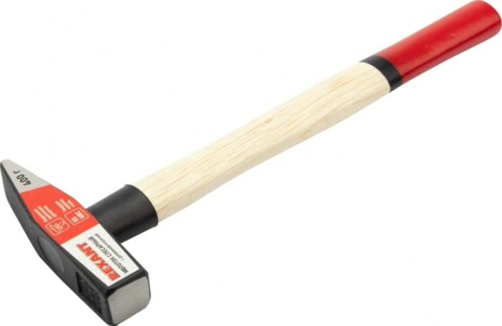 Молоток REXANT 12-8104 слесарный с деревянной рукояткой 400 г