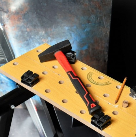 Молоток REXANT 12-8118 слесарный с фибергласовой рукояткой 800 г