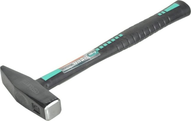 Молоток Sturm 1010-02-FR0600 полностью обрезин. рукоятка, 600гр. Молоток Sturm 1010-02-FR0600 полностью обрезин. рукоятка, 600гр.