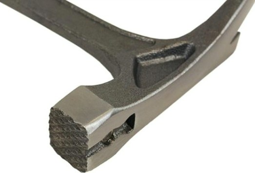 Молоток Sturm 1010-74-740 кровельщика цельнокованный, пескостр. обработка, 7