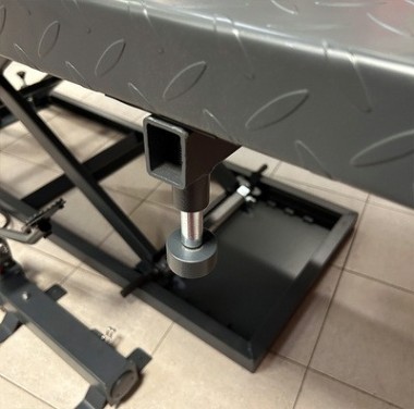 Мотоподъемник СОРОКИН 16.7 платформенный, пневмогидравлический 0,7 т