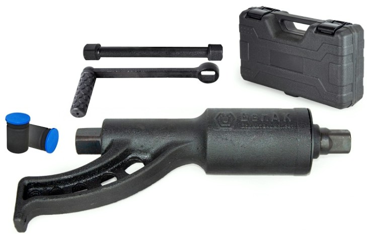 Мультипликатор БелАК "Ньютон" двухскоростной 32×33 [БАК.00021]