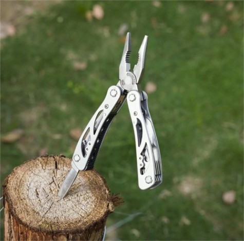 Мультитул WORKPRO WP382001 12-в-1 Мультитул WORKPRO WP382001 12-в-1