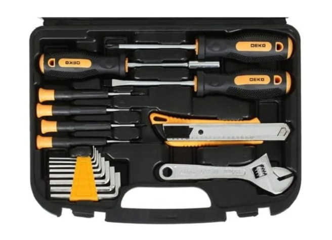 Набор инструментов DEKO 100 предметов TZ100 [065-0221]