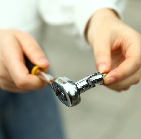 Набор инструментов DEKO TZ29 для авто в чемодане (29 предметов) [065-0325]