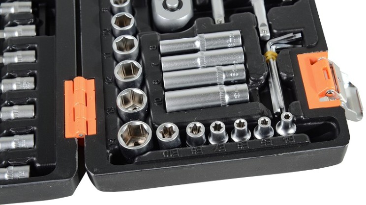 Набор инструментов ВИХРЬ 1/4", CrV, 57 пластиковый кейс 57 предм [73/6/7/2]