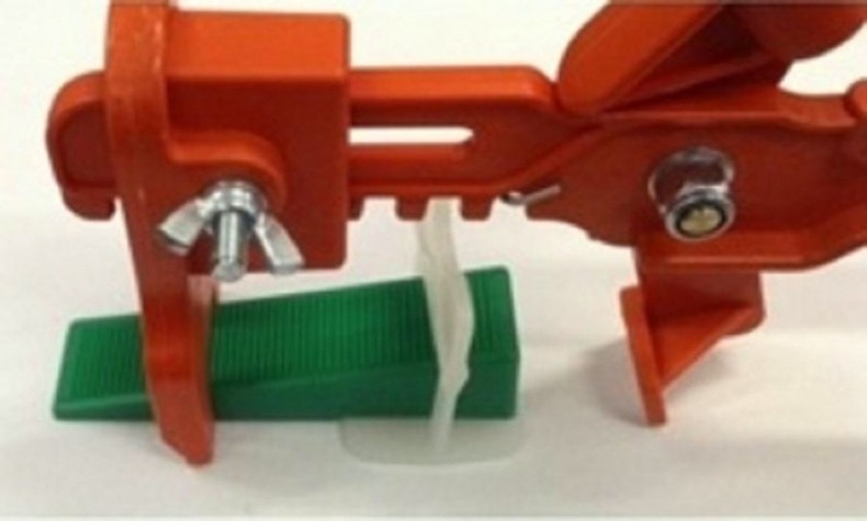 Набор клиньев и основ BATTIPAV 1 мм для выравнивания плитки 334 [334]