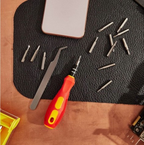 Набор отверток REXANT 12-4701 для точечных работ 32 предмета Набор отверток REXANT 12-4701 для точечных работ 32 предмета