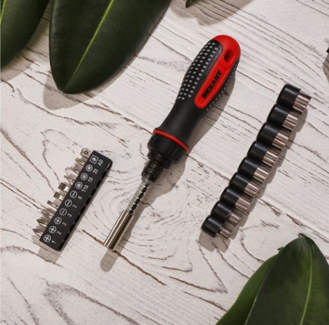 Набор отверток REXANT 12-6075 головок и бит с реверсивной 21 предмет Набор отверток REXANT 12-6075 головок и бит с реверсивной 21 предмет