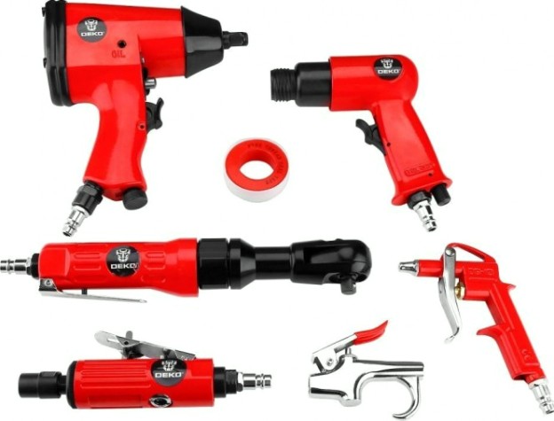 Набор пневмоинструмента DEKO DKPT61 Premium и аксессуаров 61 предмет в чемодане [018-1105]