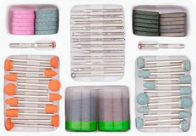 Набор шарошек DEKO DH134 для гравера (134 предмета) [065-0680]