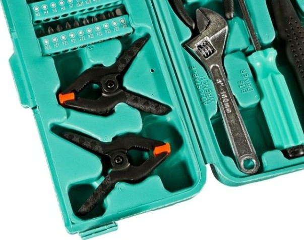 Набор столярно-слесарного инструмента Sturm 1310-01-TS145 145 предметов Набор столярно-слесарного инструмента Sturm 1310-01-TS145 145 предметов