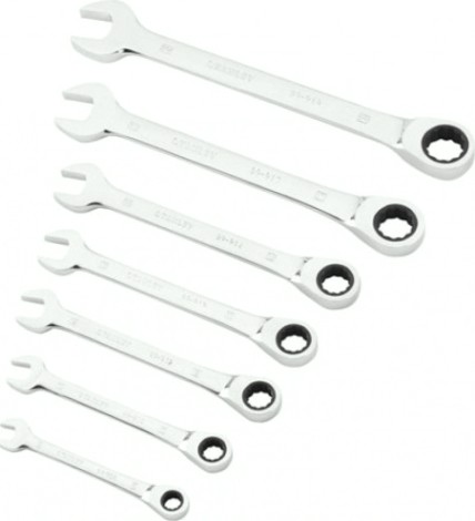 Наборы комбинированных ключей STANLEY STMT82846-0 7 предметов с храп.мех. Наборы комбинированных ключей STANLEY STMT82846-0 7 предметов с храп.мех.