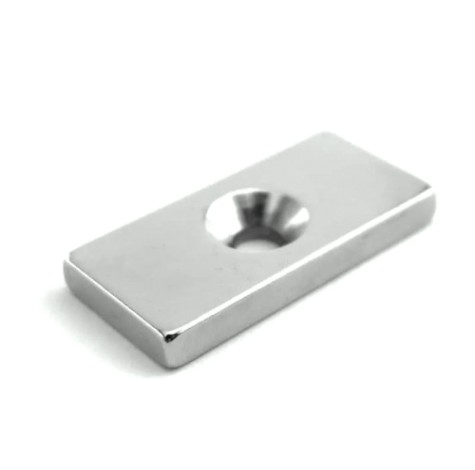 Неодимовый магнит REXANT 72-3702 прямоугольник 20х10х3 мм с зенковкой 6х3 мм, 2 шт Неодимовый магнит REXANT 72-3702 прямоугольник 20х10х3 мм с зенковкой 6х3 мм, 2 шт