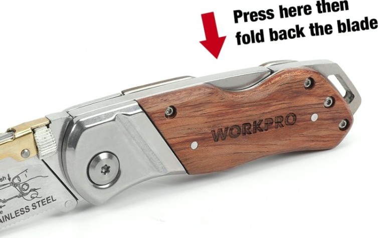 Нож складной WORKPRO WP211014 со сменными лезвиями