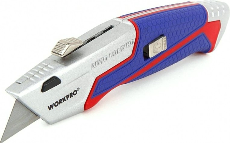Нож строительный WORKPRO WP213012 выдвижной проф