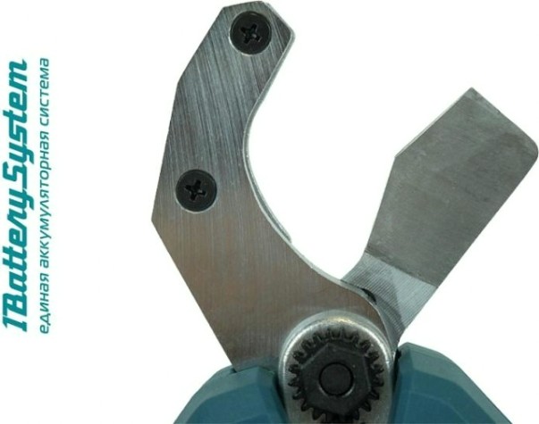 Ножницы аккумуляторные Sturm CTC1801 для резки пвх труб 32 мм, без АКБ и ЗУ