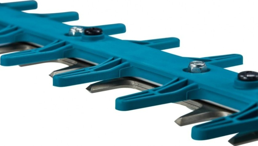 Ножницы-кусторез аккумуляторные MAKITA UH004GZ XGT 40vMAX