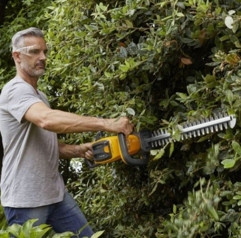 Ножницы-кусторез аккумуляторные STIGA SHT 500 AE для живой изгороди, без АКБ и ЗУ [278300008/ST1]