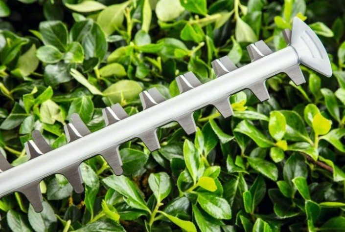 Ножницы-кусторез электрические BOSCH Universal HedgeCut 50 [06008C0500]