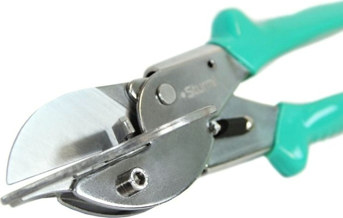 Ножницы технические Sturm 1074-08-220 для резки ПВХ профиля и багета