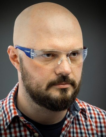 Очки защитные ЗУБР БАРЬЕР прозрачные, линза устойчивая к царапинам и запотев [110487]