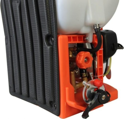 Опрыскиватель бензиновый Sturm GS8215G