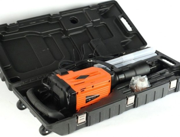 Отбойный молоток PATRIOT DB 560 [140301385]