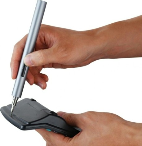 Отвертка аккумуляторная DEKO DKS4-Li + набор бит 20 шт. [065-0660]