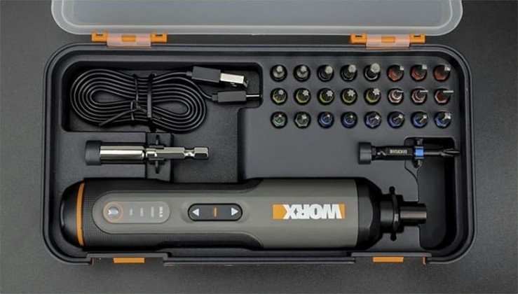 Отвертка аккумуляторная Worx WX240 и набор оснастки Отвертка аккумуляторная Worx WX240 и набор оснастки