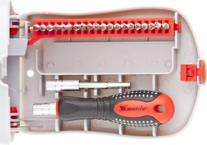 Отвертка для точных работ с насадками MATRIX Fusion 22 предмета 11584 [11584]