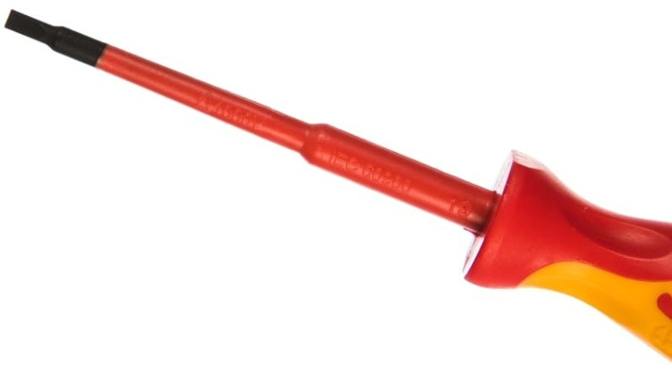 Отвертка шлицевая GROSS 12941 диэлектрическая SL3х75 мм, до 1000B