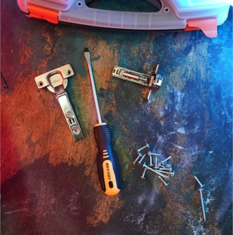 Отвертка шлицевая REXANT SL 6х125 мм Cr-V двухкомпонентная рукоятка [12-4723]