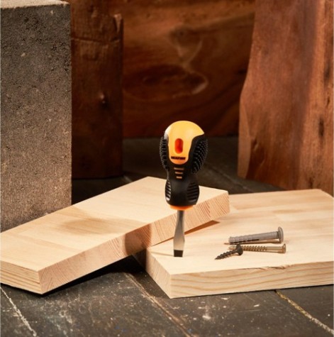 Отвертка шлицевая REXANT SL 6х125 мм Cr-V мм, двухкомпонентная рукоятка [12-4725]