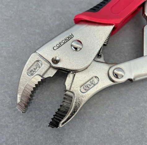 Пассатижи с фиксатором СОРОКИН 1.419 10"