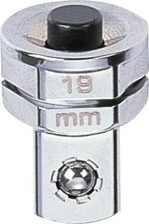 Переходник для трещоточных ключей KING TONY 373204R с 19 мм для головок 1/2" Переходник для трещоточных ключей KING TONY 373204R с 19 мм для головок 1/2"