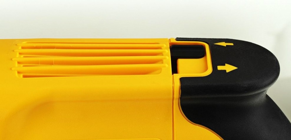 Перфоратор DeWALT D 25123 К