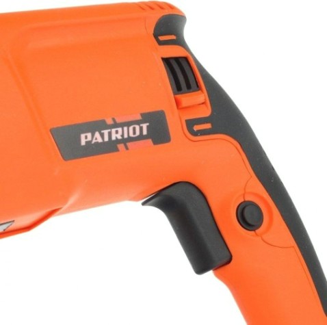 Перфоратор PATRIOT RH 262 Q БЗП в комплекте [140301335]