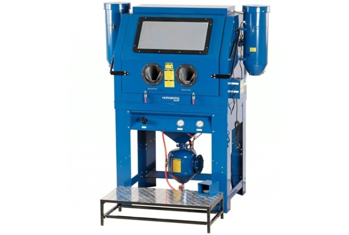 Пескоструйная камера NORDBERG NS9P с напорной системой подачи абразива