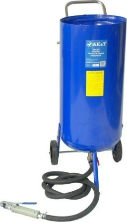 Пескоструйный аппарат AE&T T06520C 76 л насыпной