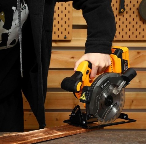 Пила циркулярная аккумуляторная DEKO DKCS20 2*3.0Ah 20в, 165мм [063-4024]