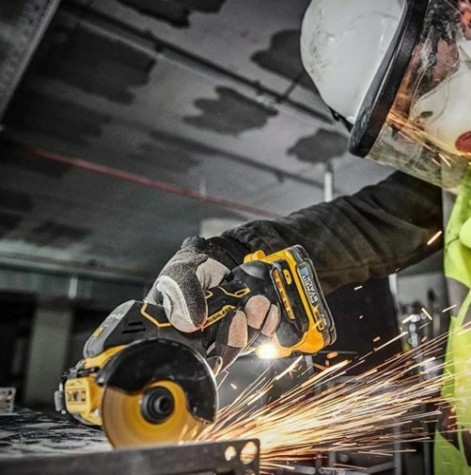 Пила циркулярная аккумуляторная DeWALT DCS 438 N без АКБ и ЗУ [DCS438N]