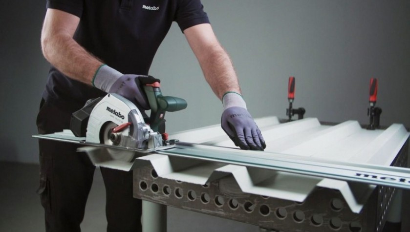 Пила циркулярная аккумуляторная METABO MKS 18 LTX 58 2х5,5 LiHD по металлу [600771700]